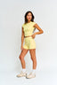 Top Deportivo Básico Butter Yellow